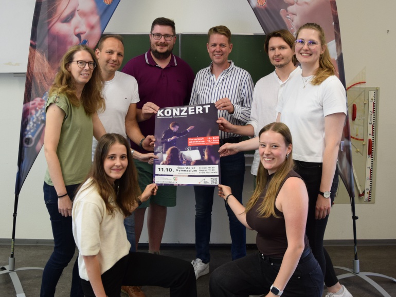 Spielmannszug und das Flötenorchester der Feuerwehr Paderborn laden zum Herbstkonzert