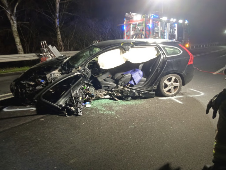 50dda714 c060 4393 845f 01970eee4e9e large