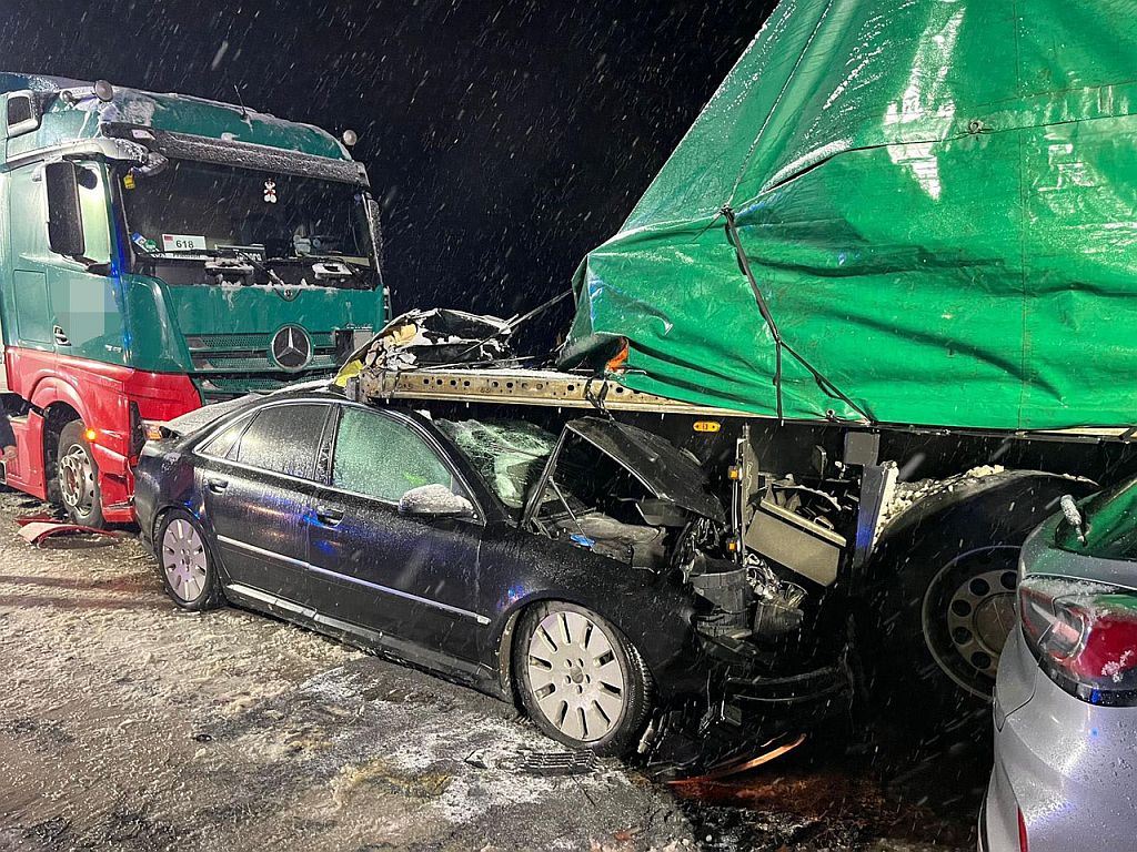 17. Januar. BAB 44 Büren.